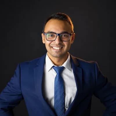 Minesh Chunawala headshot